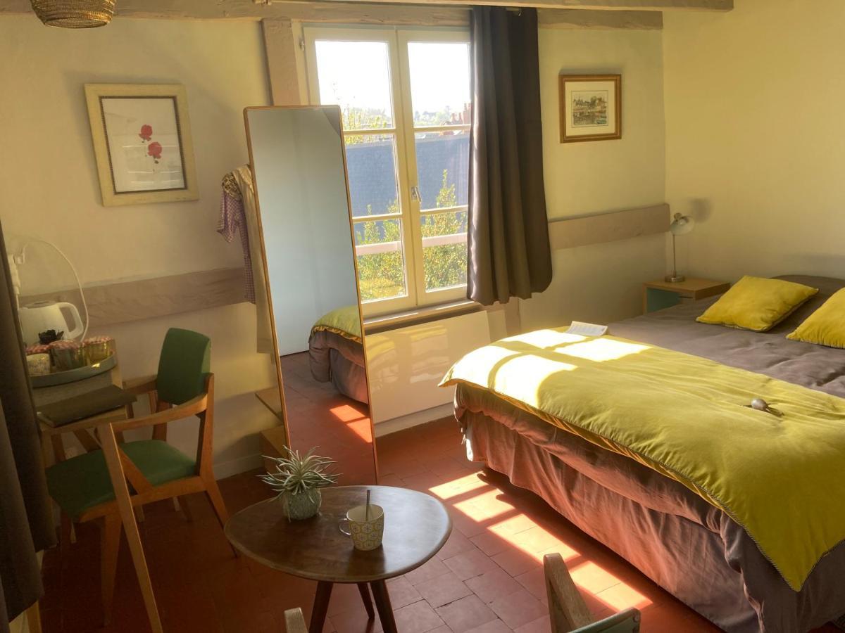 Chambres Chez L'Habitant Capucine Honfleur Bagian luar foto