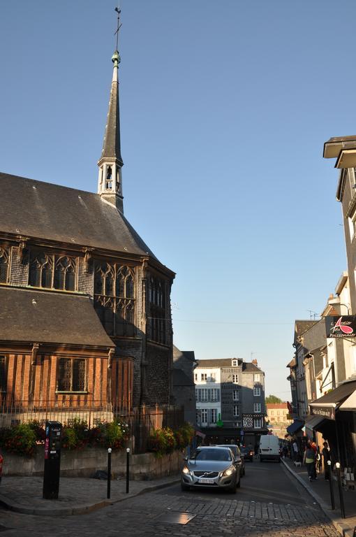 Chambres Chez L'Habitant Capucine Honfleur Bagian luar foto