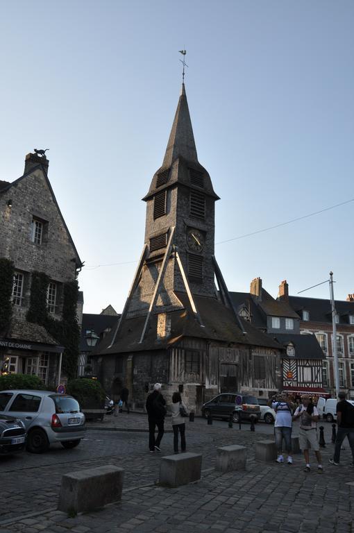 Chambres Chez L'Habitant Capucine Honfleur Bagian luar foto