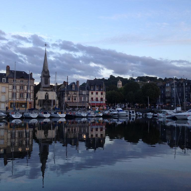 Chambres Chez L'Habitant Capucine Honfleur Bagian luar foto